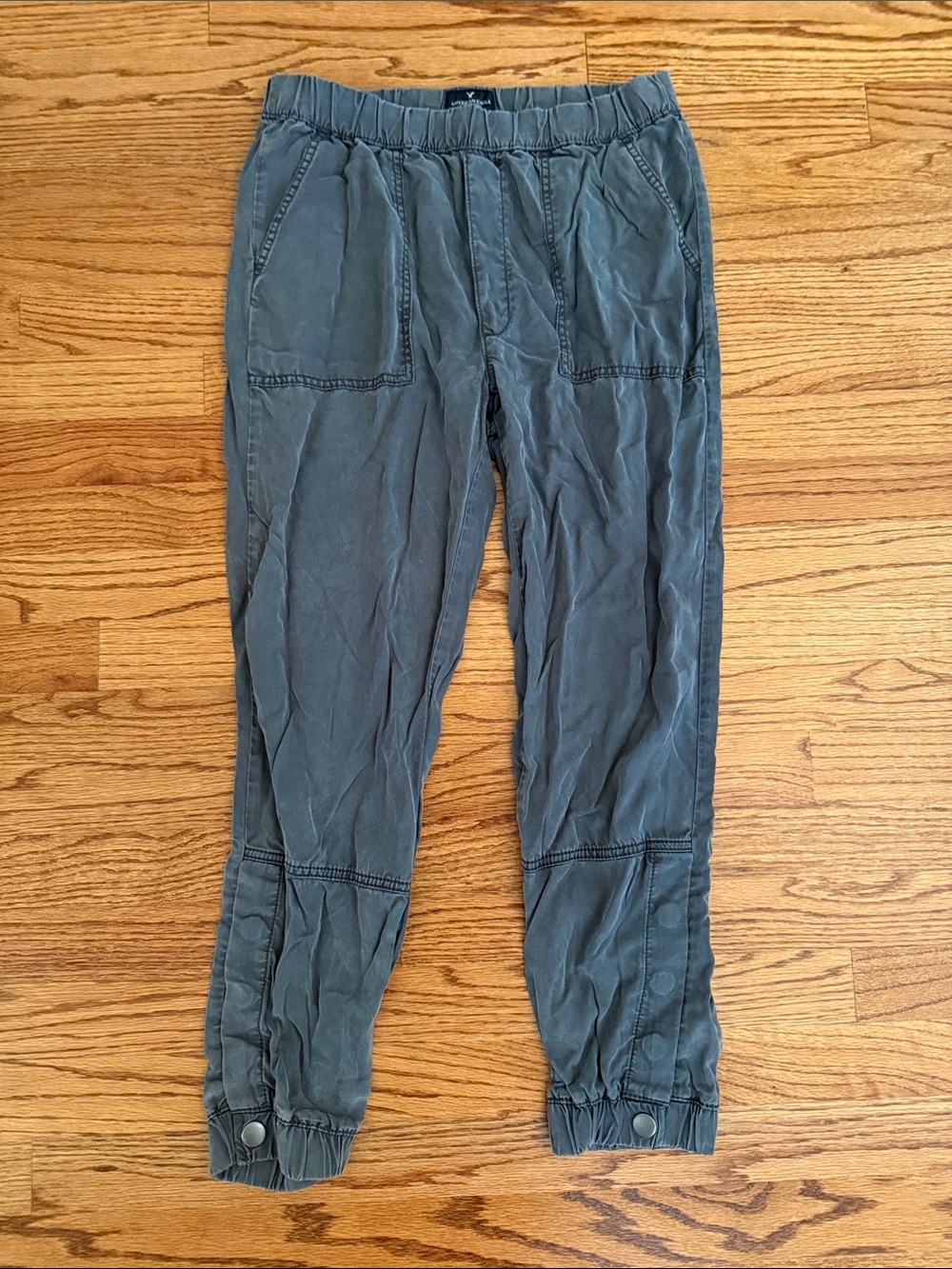 American Eagle Outfitters Slate Gray Elastic Waist Joggers